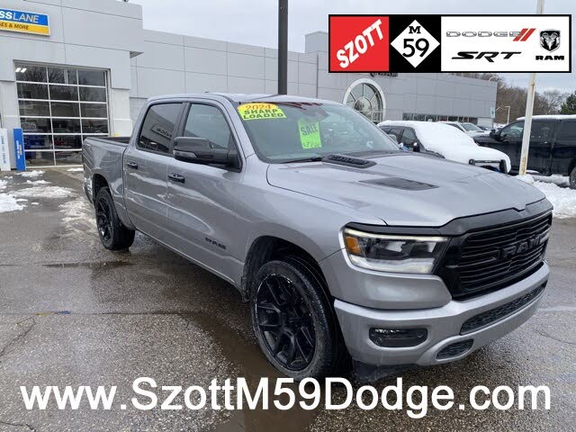 2024 RAM 1500 Laramie Crew Cab 4WD