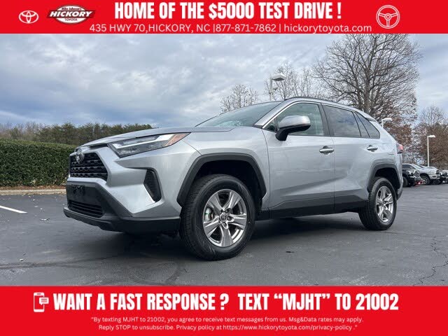 2024 Toyota RAV4 XLE FWD
