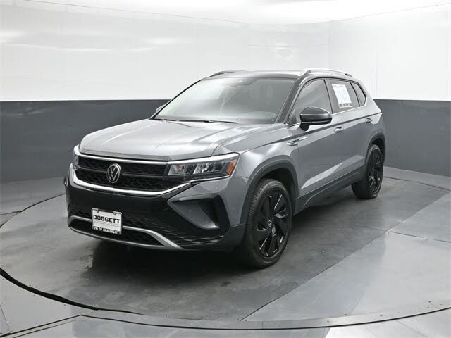 2024 Volkswagen Taos SE 4Motion