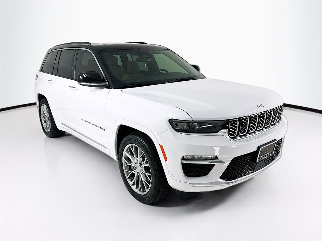 2025 Jeep Grand Cherokee Summit 4WD