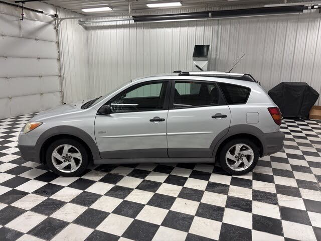 2005 Pontiac Vibe Base