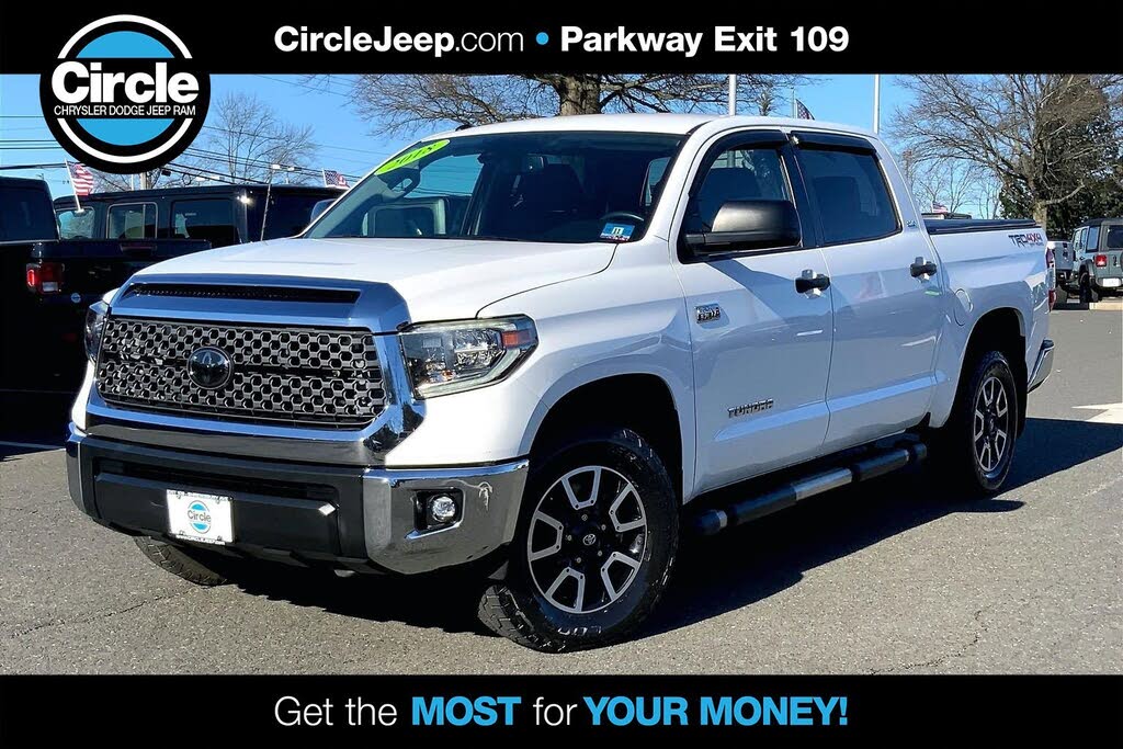 2018 Toyota Tundra SR5 CrewMax 5.7L 4WD
