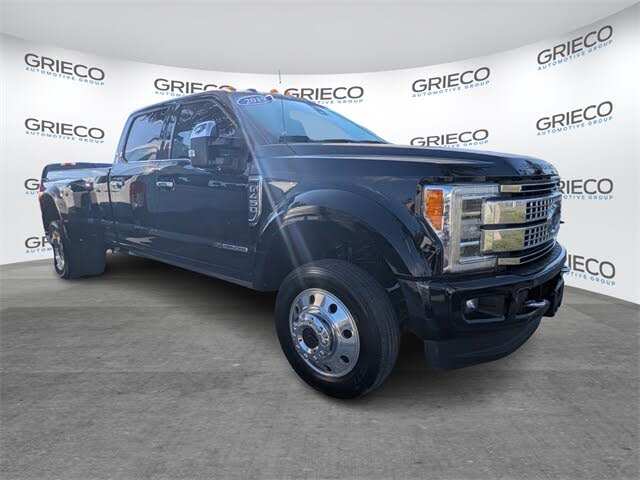 2019 Ford F-450 Super Duty Platinum Crew Cab LB DRW 4WD