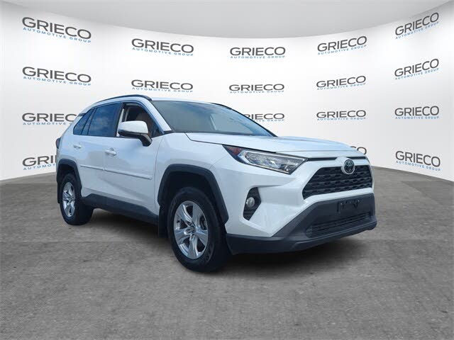 2020 Toyota RAV4 XLE FWD