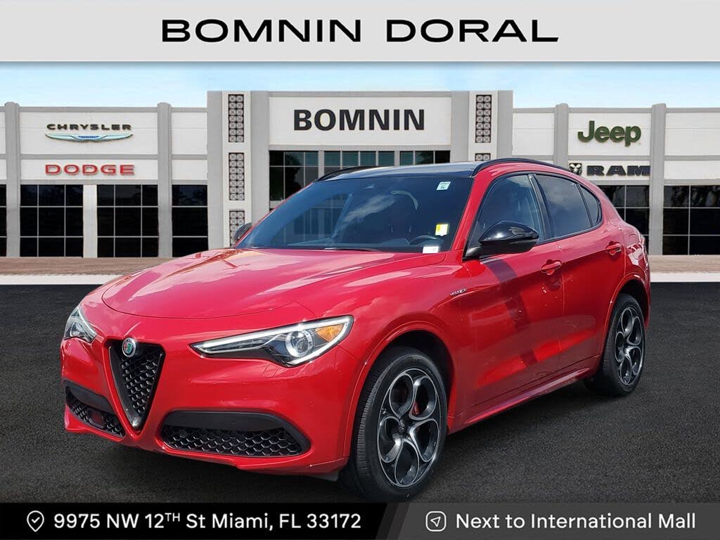 2022 Alfa Romeo Stelvio Veloce AWD