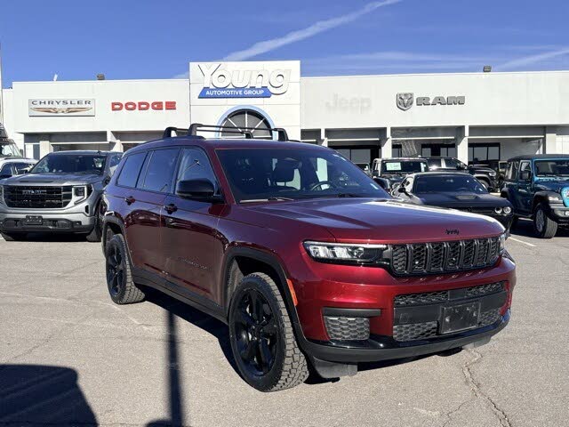2022 Jeep Grand Cherokee L Altitude 4WD