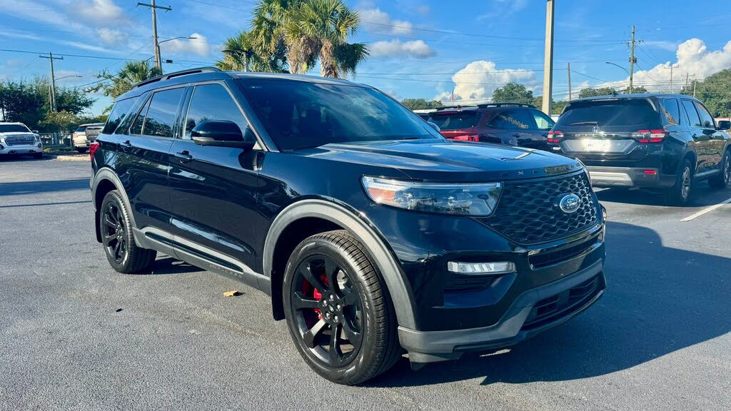 2023 Ford Explorer ST AWD