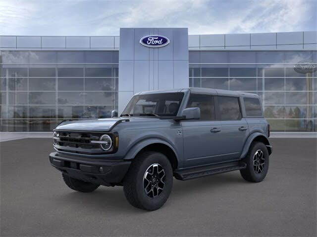 2025 Ford Bronco Outer Banks 4-Door 4WD