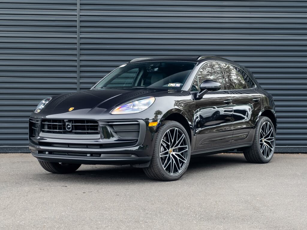 2025 Porsche Macan