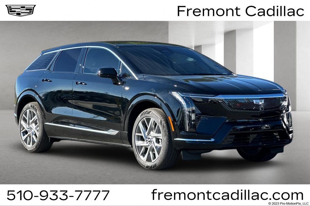 2026 Cadillac OPTIQ Luxury RWD