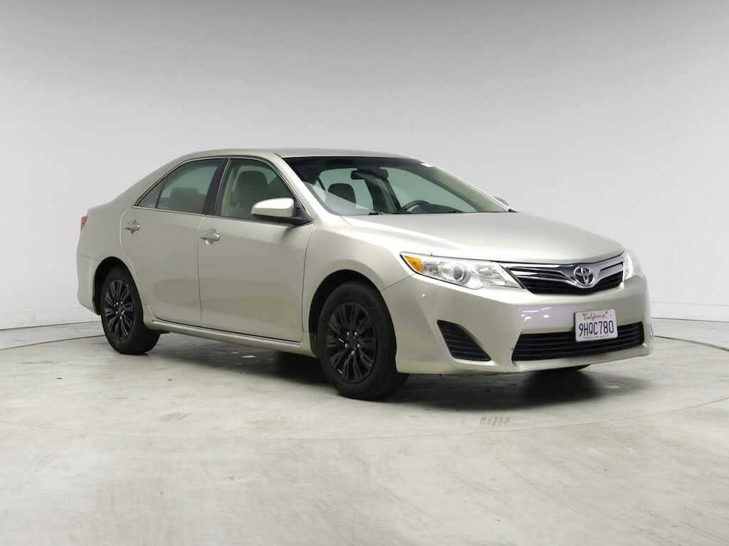 2014 Toyota Camry LE
