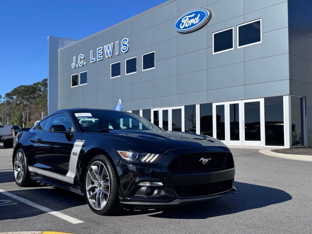 2015 Ford Mustang GT Premium Coupe RWD