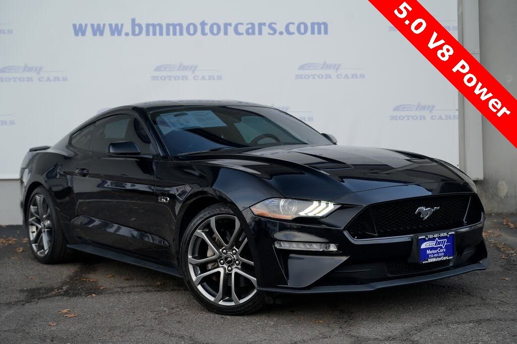 2018 Ford Mustang GT Premium Coupe RWD