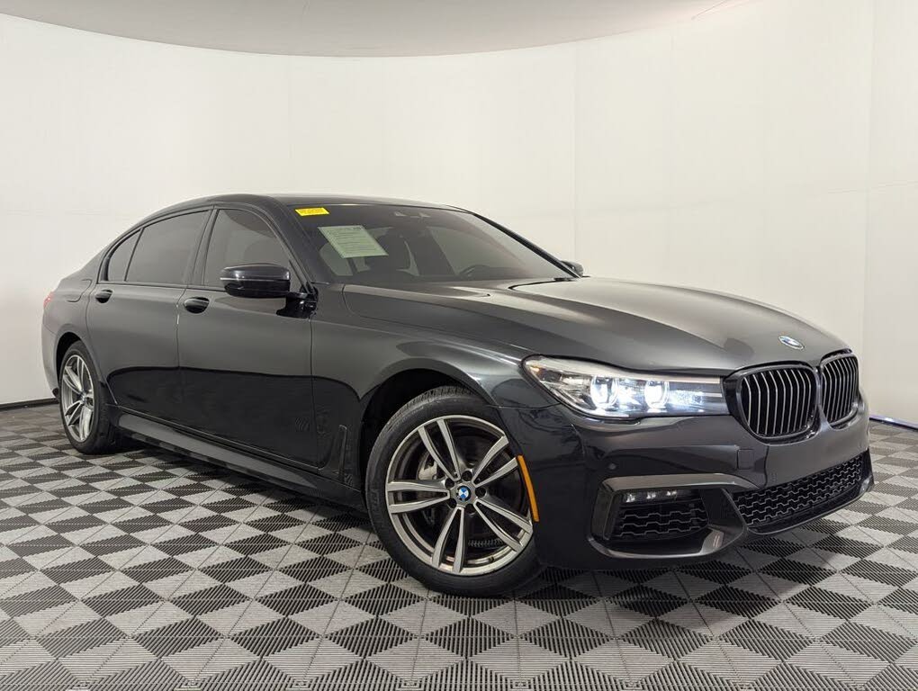 2019 BMW 7 Series 740i xDrive AWD