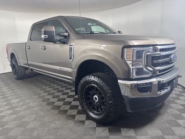 2022 Ford F-350 Super Duty Lariat Crew Cab 4WD