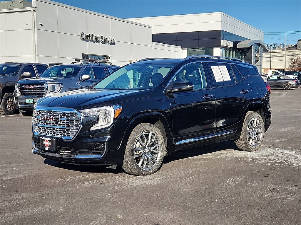 2022 GMC Terrain Denali AWD