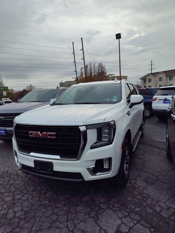 2022 GMC Yukon SLE 4WD