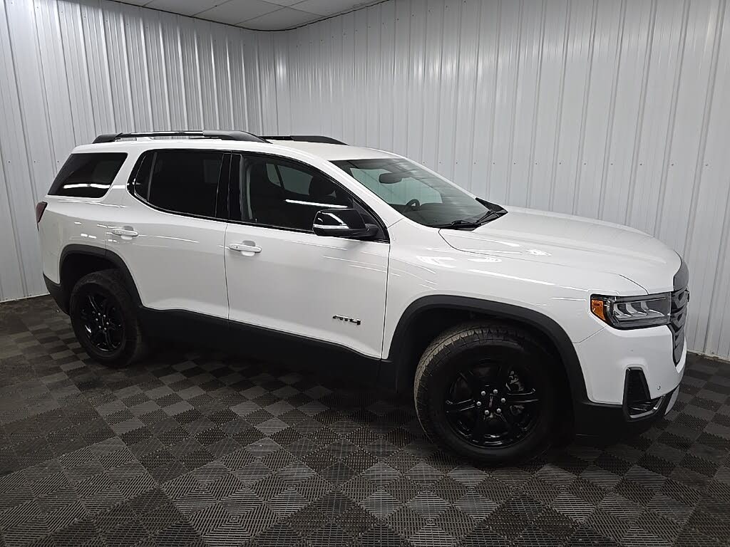 2023 GMC Acadia AT4 AWD