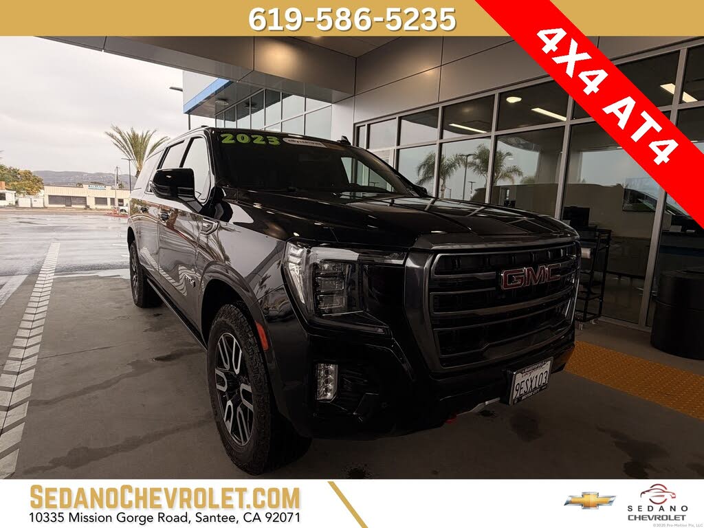 2023 GMC Yukon XL AT4 4WD