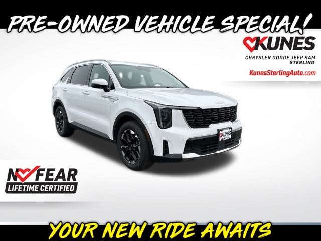2024 Kia Sorento S FWD