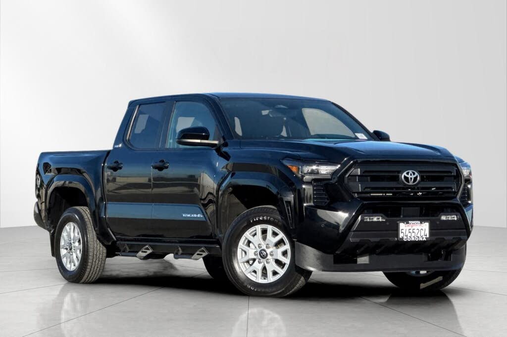 2024 Toyota Tacoma SR5 Double Cab 4WD