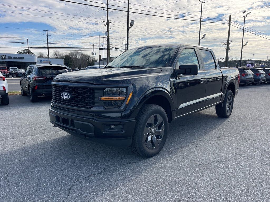 2025 Ford F-150 STX 4dr SuperCrew 4WD