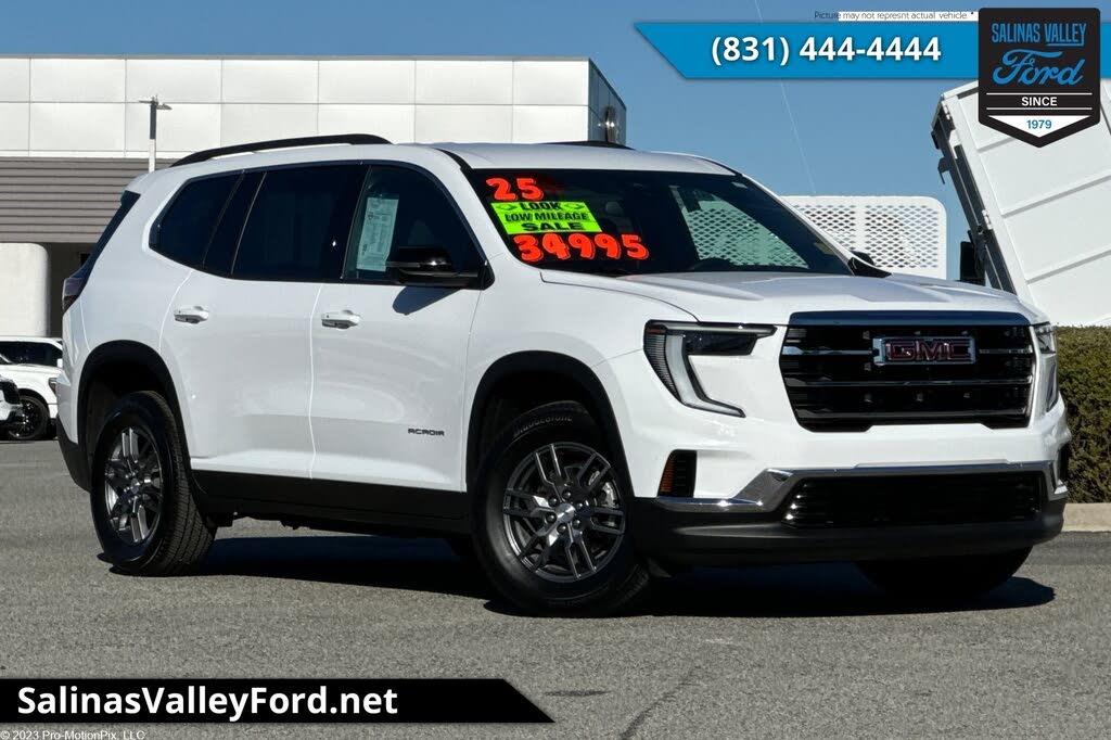 2025 GMC Acadia Elevation FWD