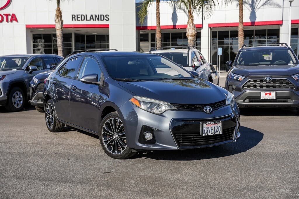 2015 Toyota Corolla S Plus