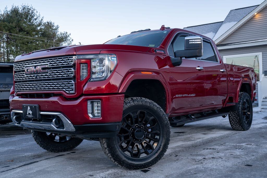 2020 GMC Sierra 2500HD Denali Crew Cab 4WD