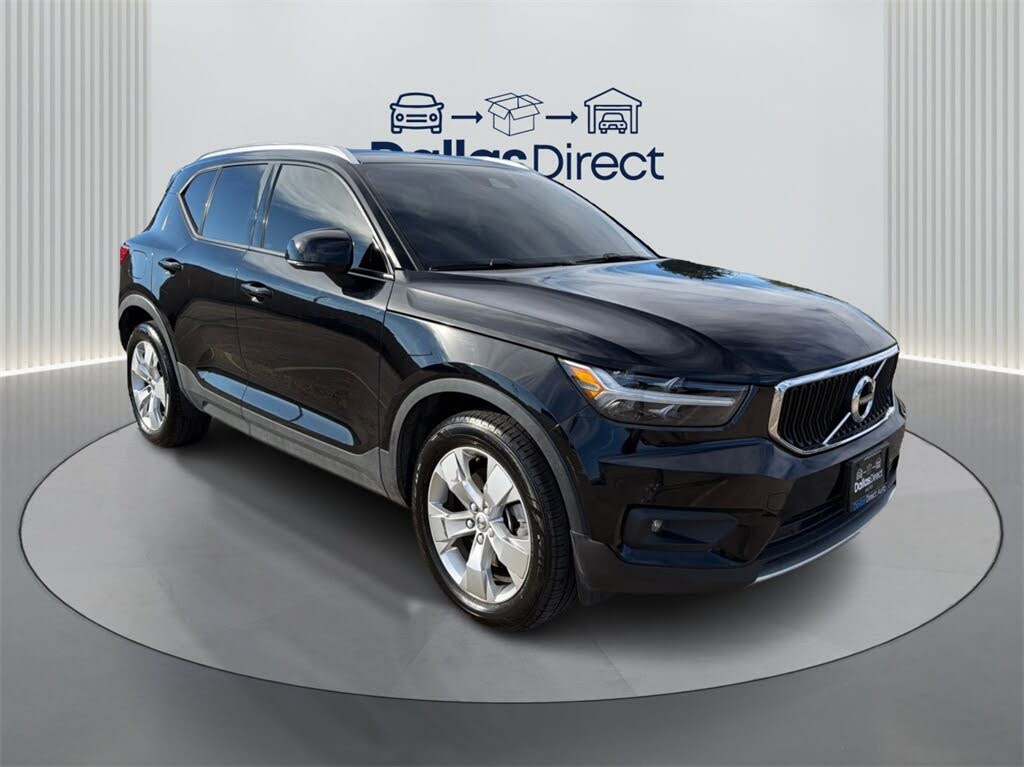 2021 Volvo XC40 T5 Momentum AWD
