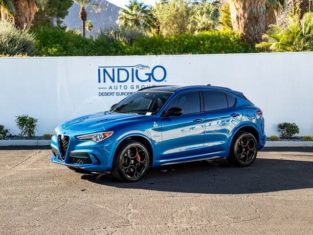 2022 Alfa Romeo Stelvio Quadrifoglio AWD