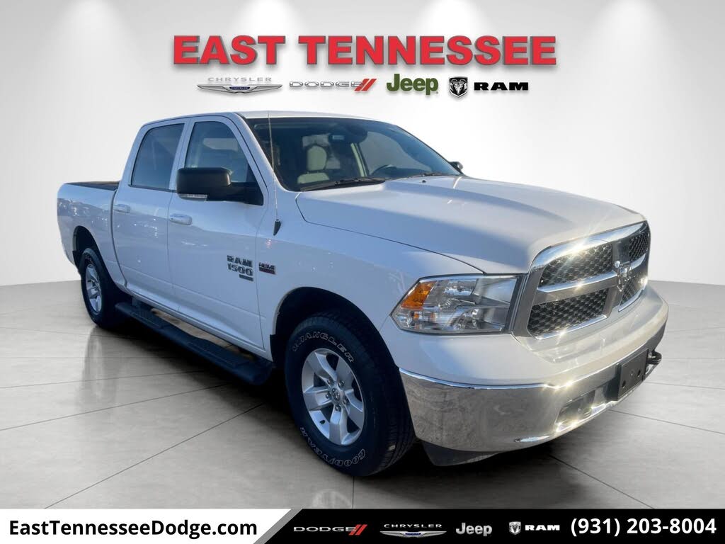2022 RAM 1500 Classic SLT Crew Cab 4WD