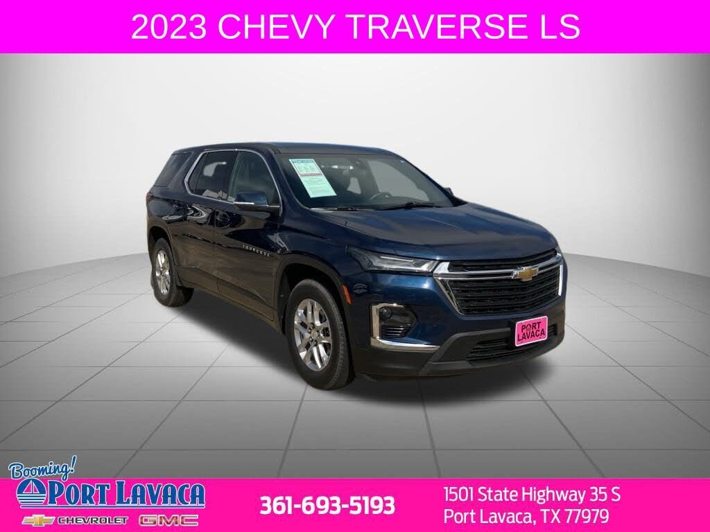 2023 Chevrolet Traverse LS FWD