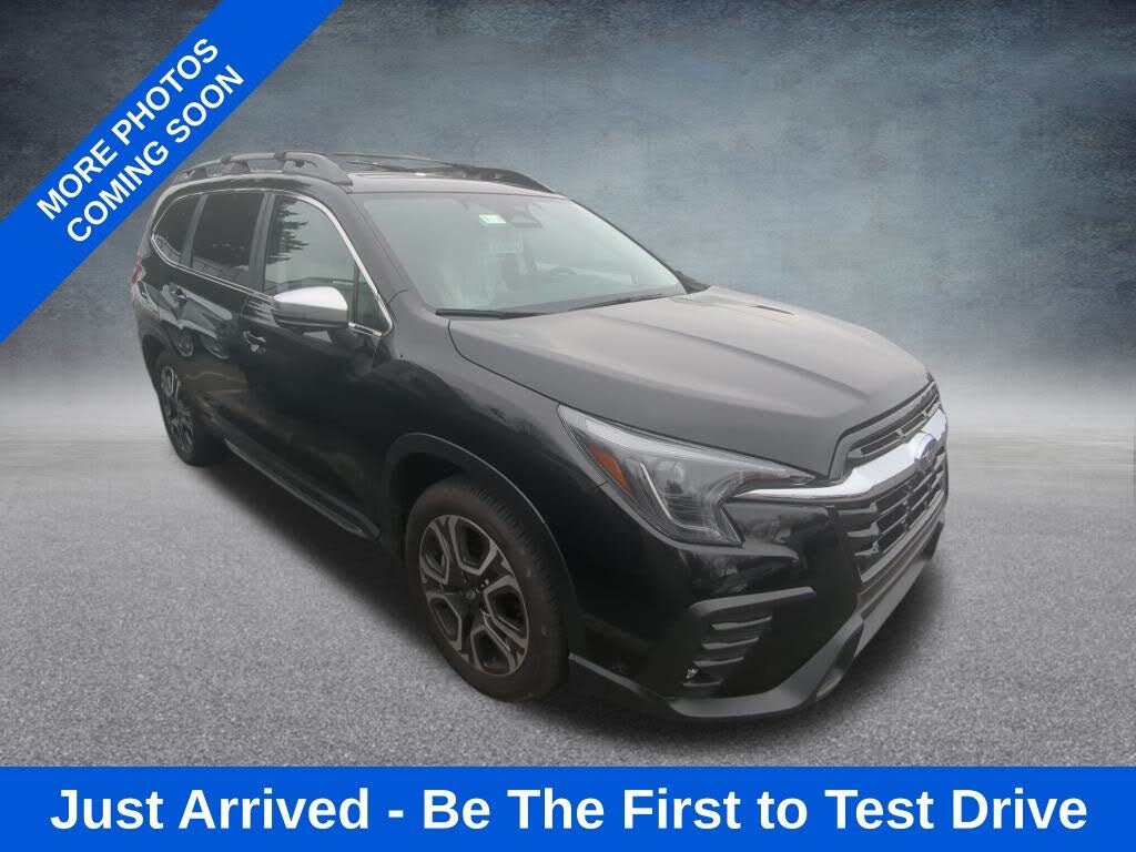 2023 Subaru Ascent Limited 8-Passenger AWD