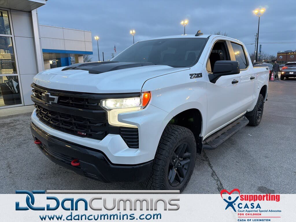 2024 Chevrolet Silverado 1500 LT Trail Boss Crew Cab 4WD