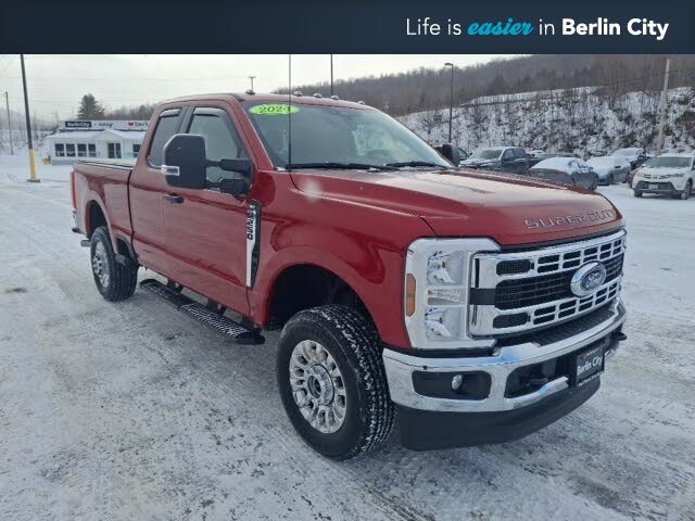 2024 Ford F-250 Super Duty XLT Crew Cab 4WD