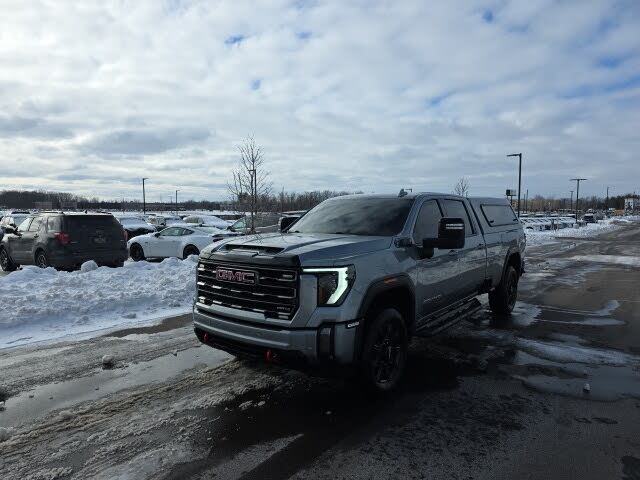 2024 GMC Sierra 2500HD AT4 Crew Cab 4WD