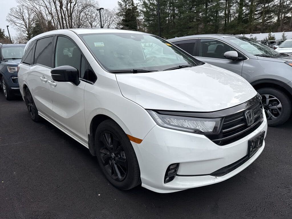 2024 Honda Odyssey Sport FWD