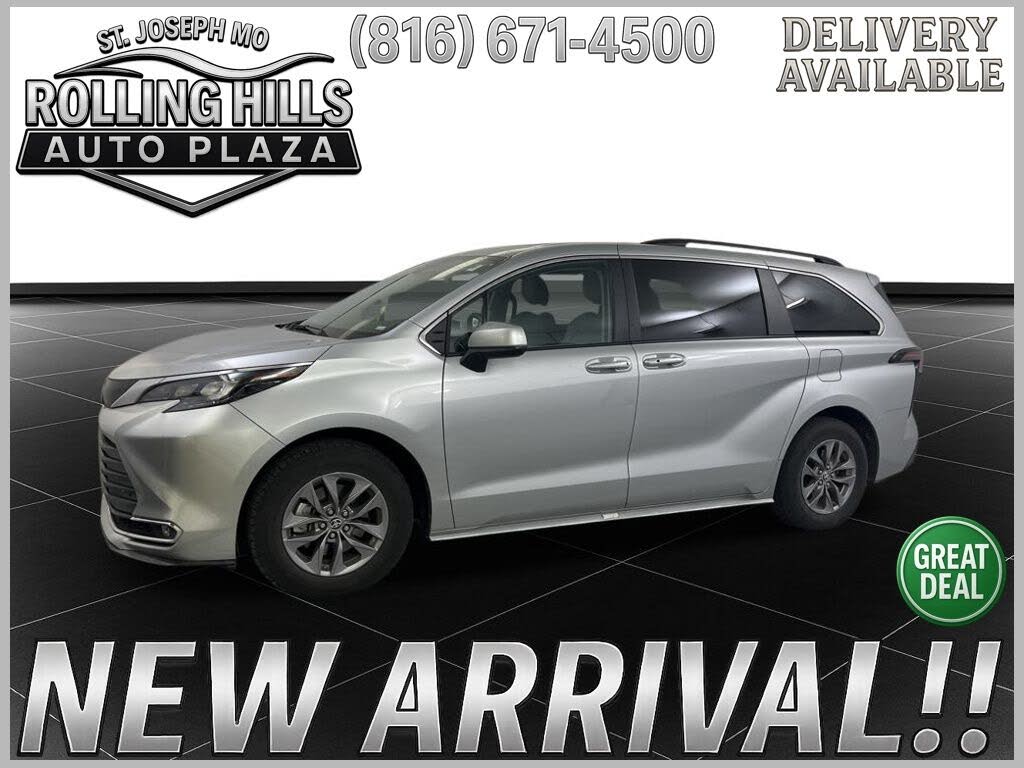 2024 Toyota Sienna XLE 7-Passenger FWD