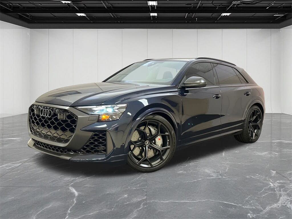 2025 Audi RS Q8 4.0T quattro Performance