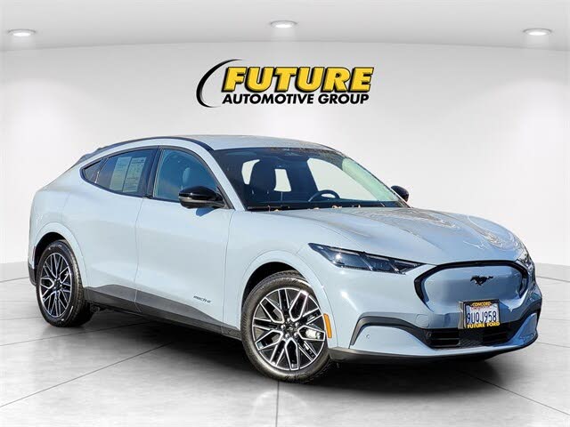 2025 Ford Mustang Mach-E Premium RWD