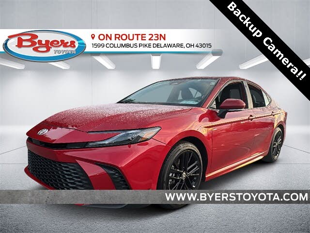 2025 Toyota Camry SE FWD