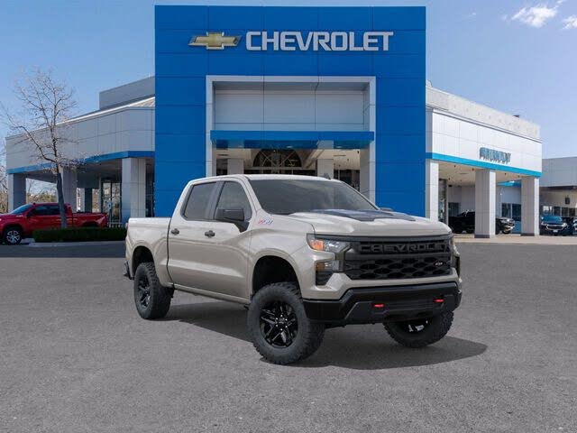 2026 Chevrolet Silverado 1500 Custom Trail Boss Crew Cab 4WD