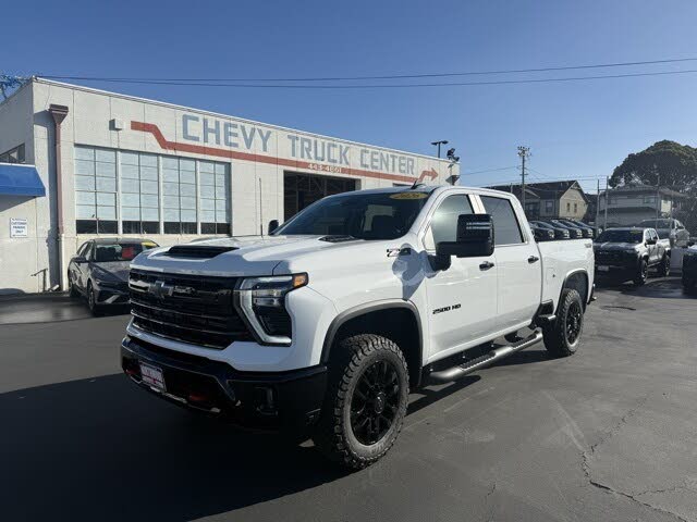 2026 Chevrolet Silverado 2500HD LT Crew Cab 4WD