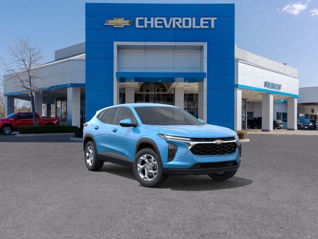 2026 Chevrolet Trax LS FWD