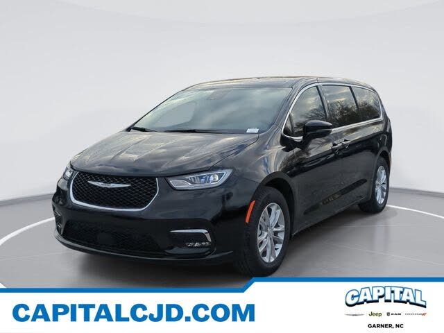 2026 Chrysler Pacifica Select FWD