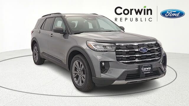 2026 Ford Explorer Active AWD