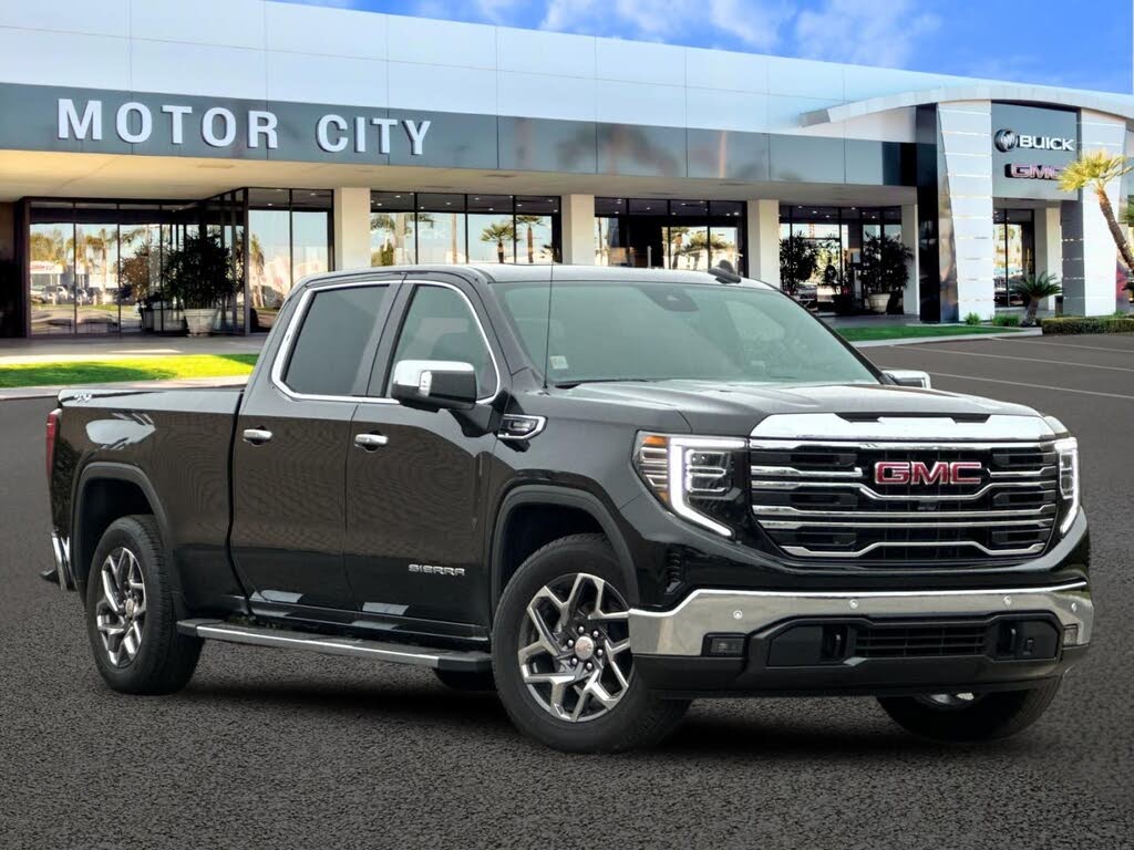2026 GMC Sierra 1500 SLT Crew Cab 4WD