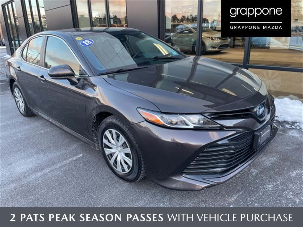 2018 Toyota Camry Hybrid LE FWD