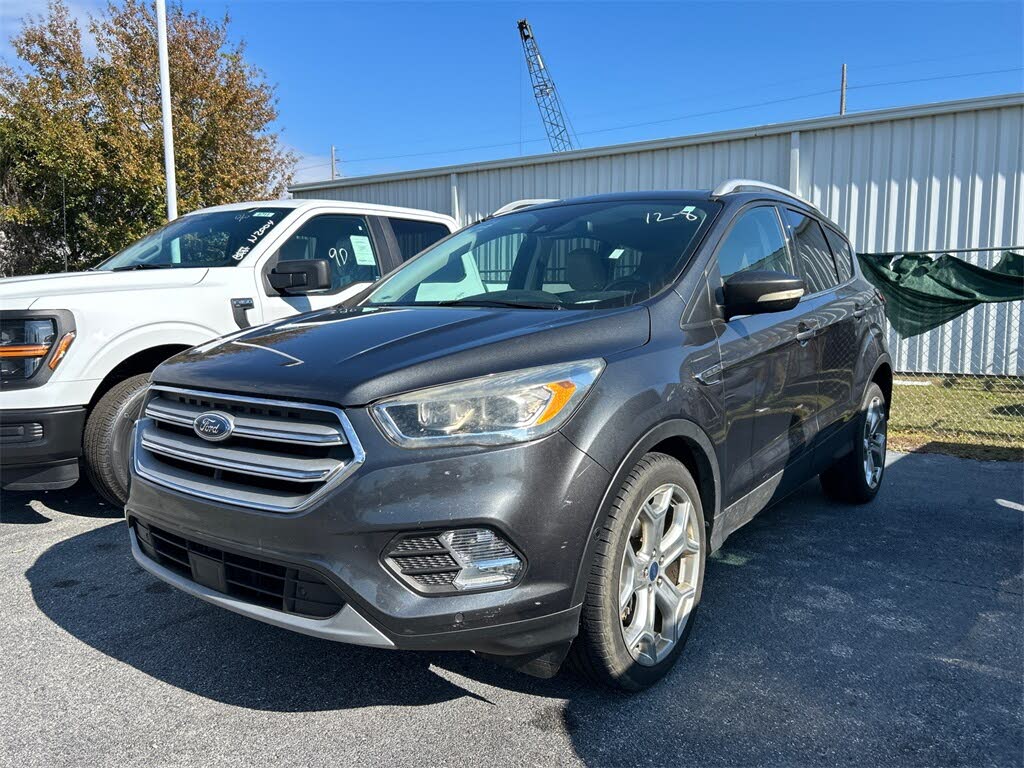 2019 Ford Escape Titanium FWD